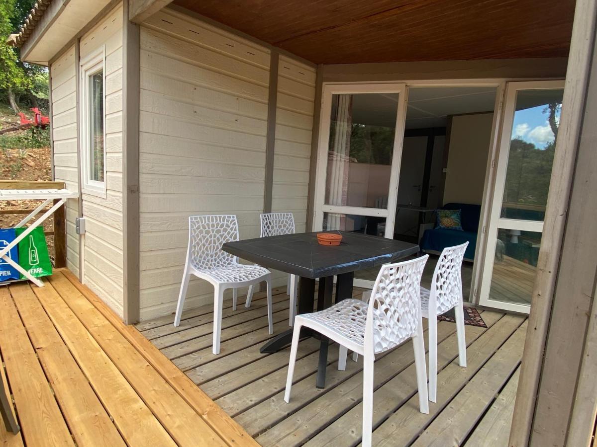 Les Chalets Des Iles Borgo  Exterior foto